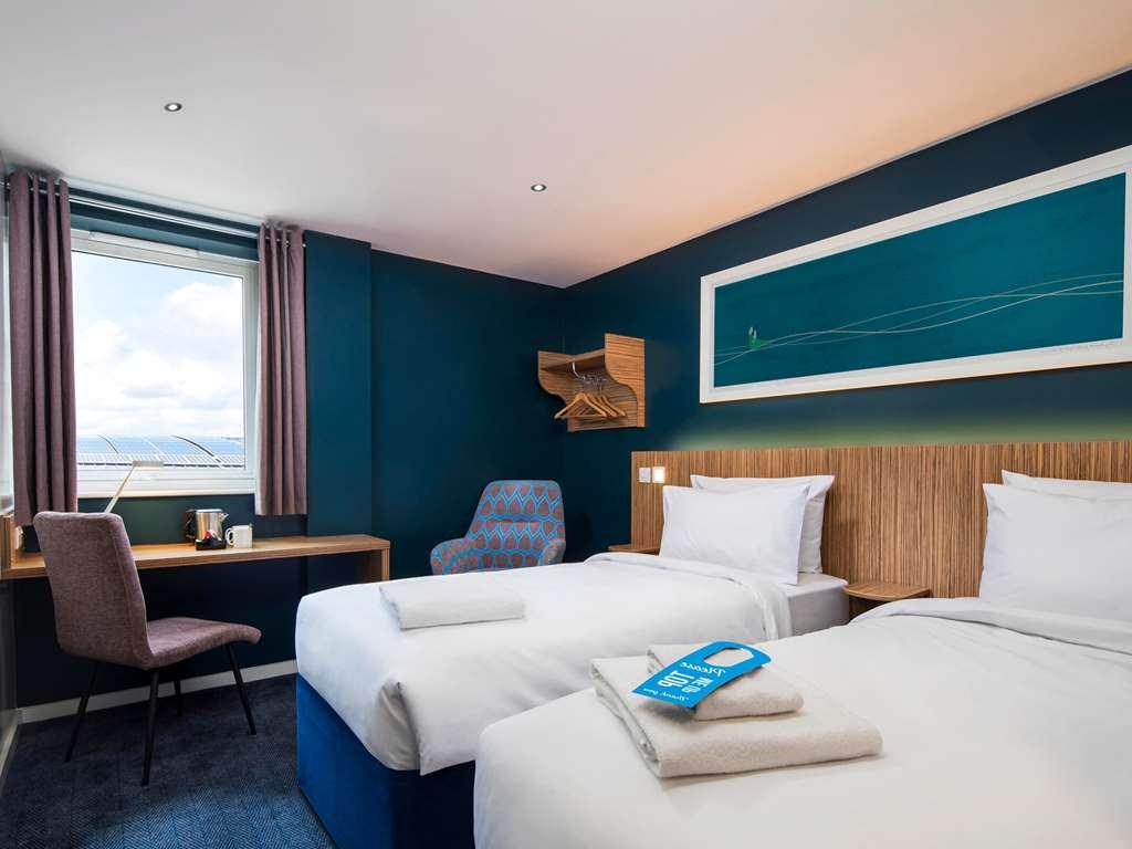 Travelodge London Stratford Hotel Δωμάτιο φωτογραφία