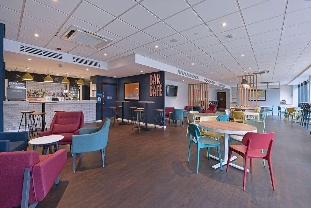 Travelodge London Stratford Hotel Εστιατόριο φωτογραφία