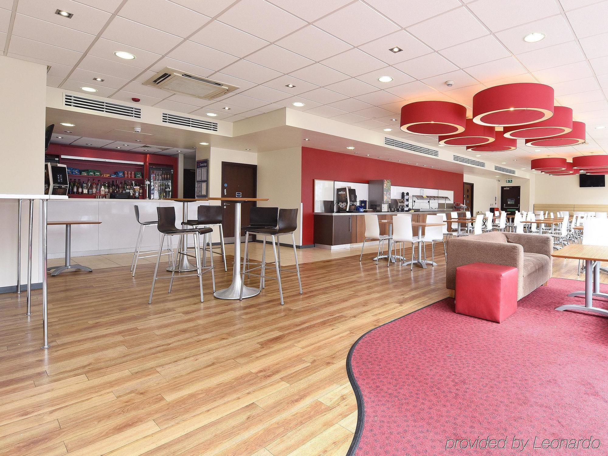 Travelodge London Stratford Hotel Εξωτερικό φωτογραφία