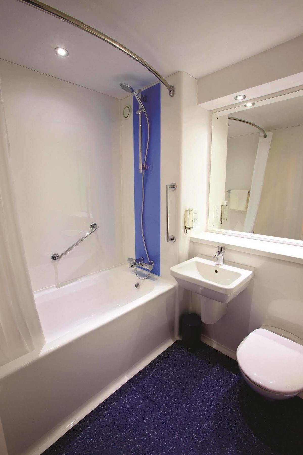 Travelodge London Stratford Hotel Εξωτερικό φωτογραφία