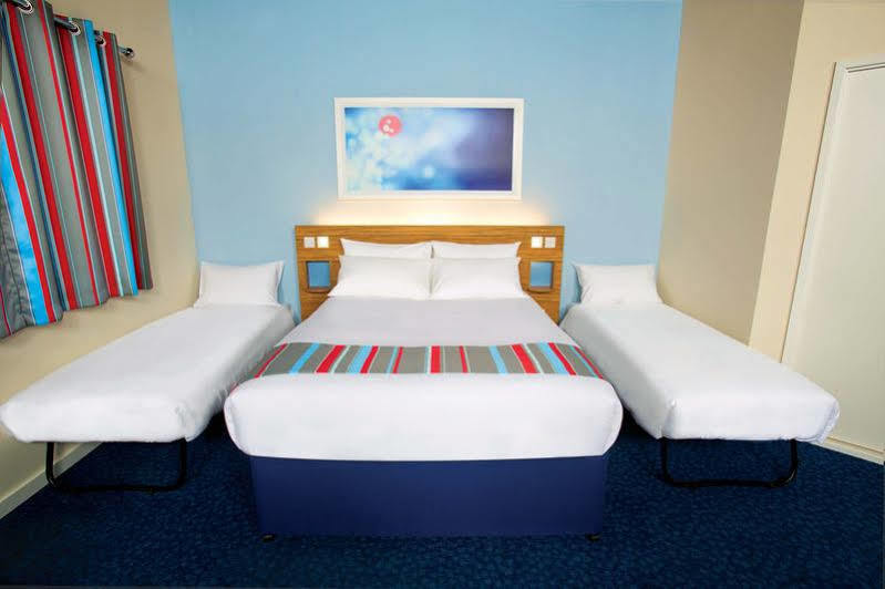 Travelodge London Stratford Hotel Εξωτερικό φωτογραφία