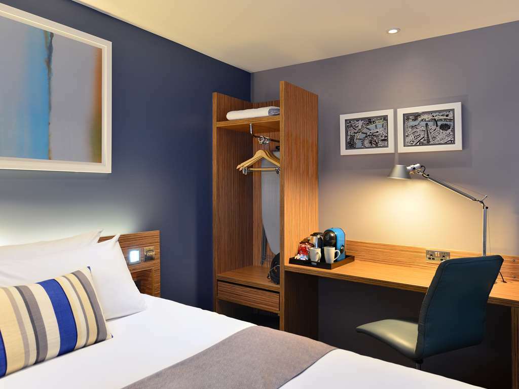 Travelodge London Stratford Hotel Δωμάτιο φωτογραφία